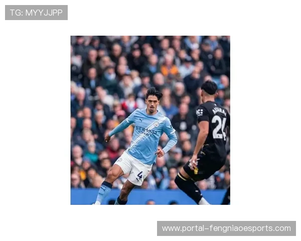 哈兰德射门中柱，赖因德斯爆射破门，曼城半场1-0领先切尔西